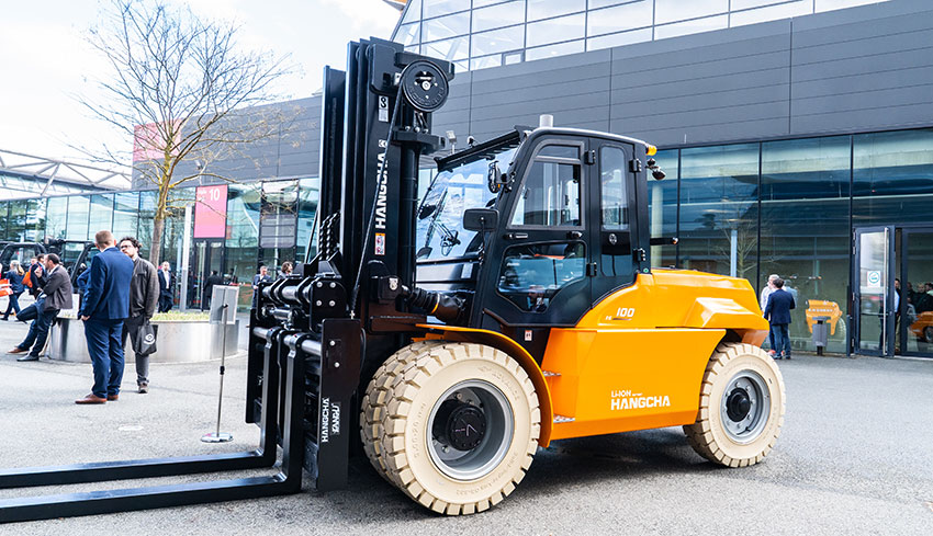 Hangcha-at-LogiMAT-2025-Green-&-Smart-Logistics-for-Europe-03.jpg