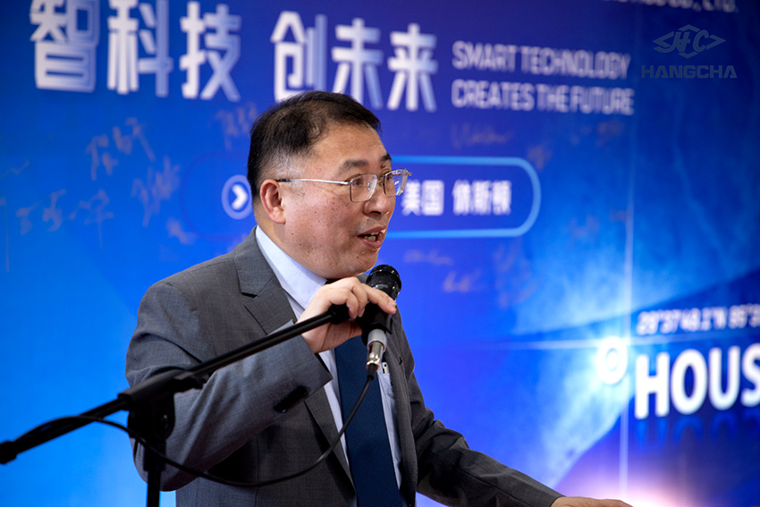 Hangcha-America-Smart-Logistics-Launches-Operations-02.jpg